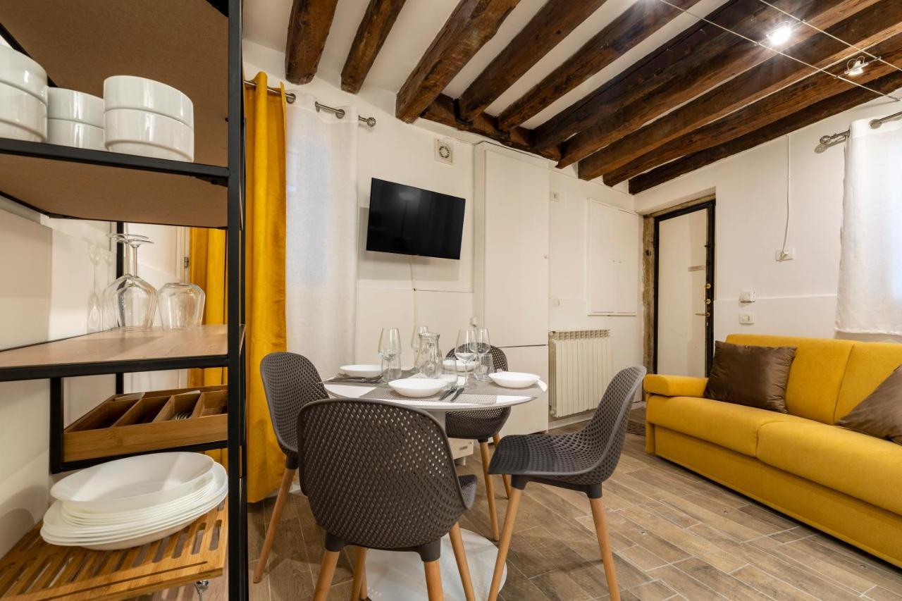 San Marco Pied-A-Terre - Accademia By Wonderful Italy Apartamento Veneza Exterior foto